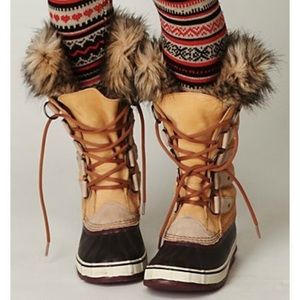 Sorel fur-trimmed waterproof suede rubber boots